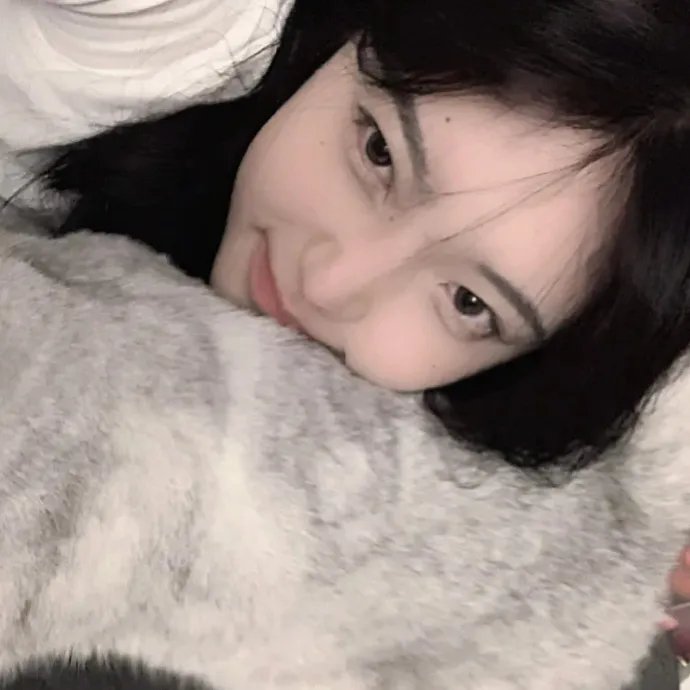 枕边有张脸2 海报
